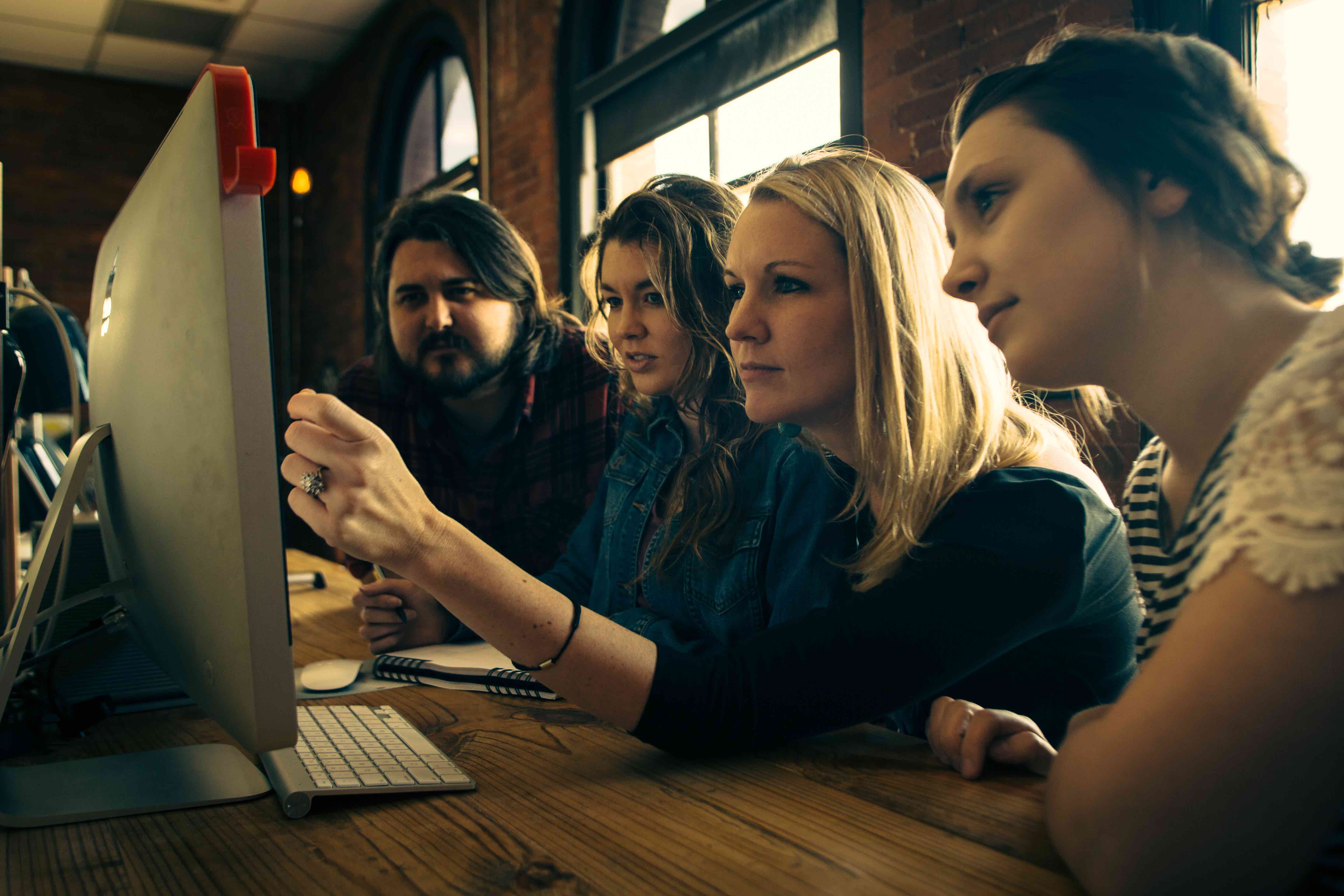 how to add interactive polls to powerpoint online presentations